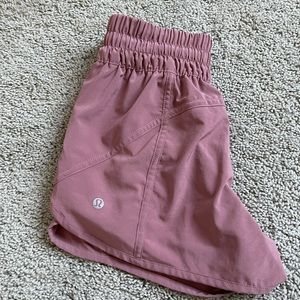 Lululemon Hotty Hot Short Size 4